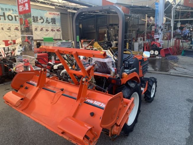 トラクター B72MABSP 写真４